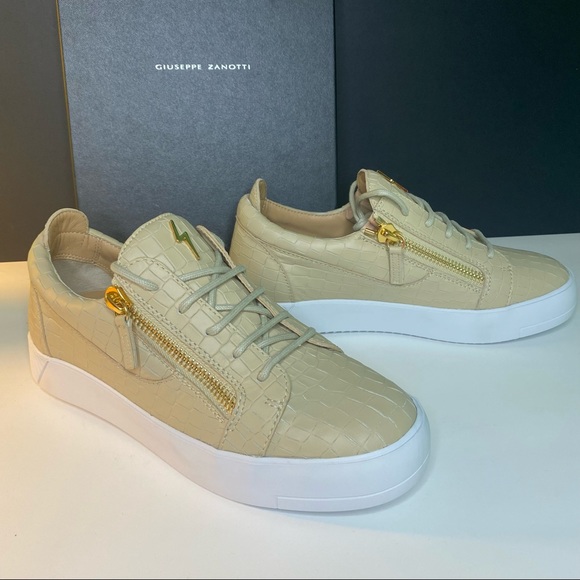 GIUSEPPE ZANOTTI Beige Low Top Crocodile Sneakers - Picture 2 of 16